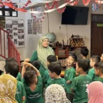Metropolitan Awards 2026 di Hotel Harris Cibinong, Bude Kiswanti Diganjar Tokoh Inspiratif Literasi